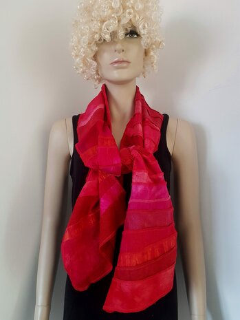 Rode zijden sjaal - Liz