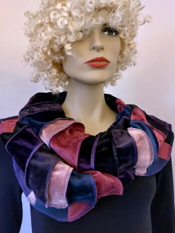 fluwelen sjaal fuchsia, roze, paars, zwart - Liz 