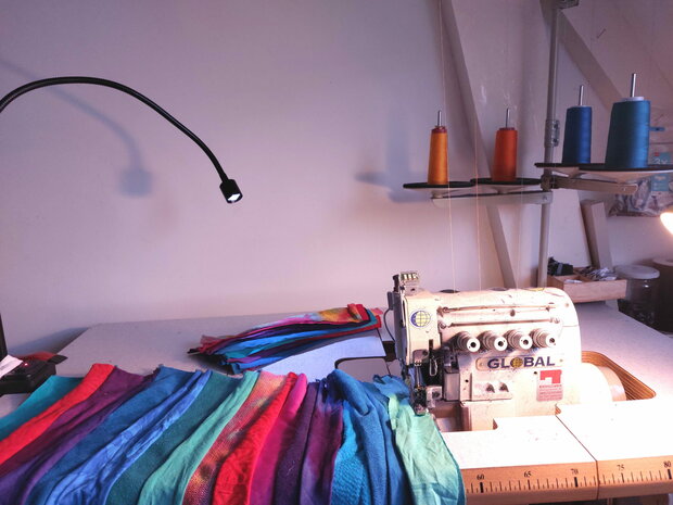 Warme sjaal - regenboog - Liz