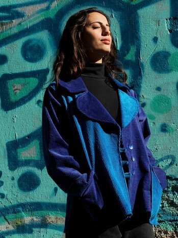 Ribfluweel jasje rond kobalt - Liz