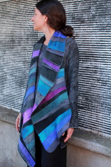 Viscose patchwork sjaal, grijs, paars en zeegroen - Liz Viscose patchwork sjaal, grijs, paars en zeegroen - Liz