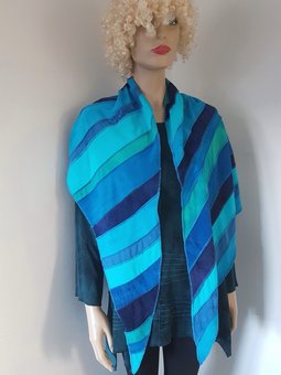 Driehoekige viscose sjaal blauw - Liz Driehoekige viscose sjaal blauw - Liz
