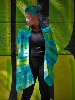 Groene viscose sjaal  2- Liz Groene viscose sjaal  2- Liz