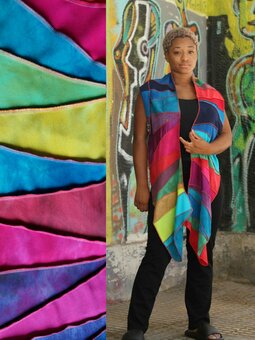 Driehoekjes regenboog sjaal - Liz Driehoekjes regenboog sjaal - Liz