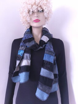 Warme sjaal - grijsblauw, grijs, zwart - Liz Warme sjaal - grijsblauw, grijs, zwart - Liz