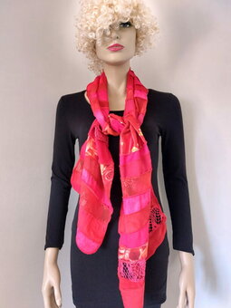 Sjaal viscose combi rood Sjaal viscose combi rood